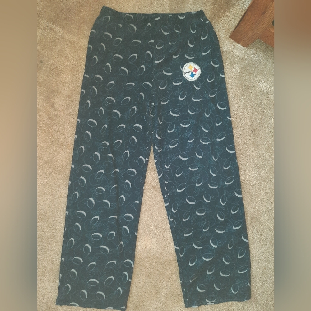 Boys 16/18 PJ pants.  D12